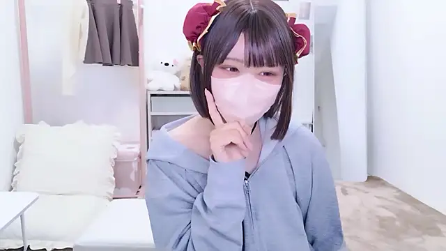 aki zzz online show from December 5, 2025, 4:03 pm