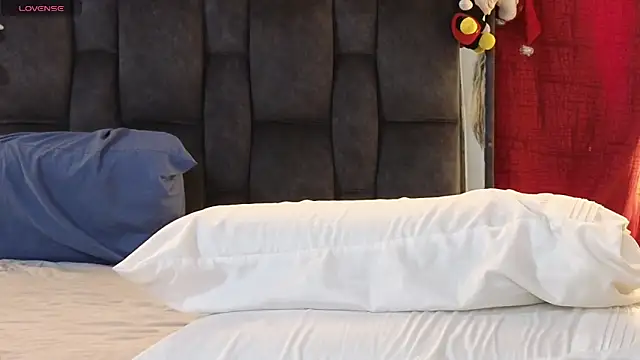 Snapshot of chloe_vasquez710 chatting on February 23, 2025, 9:05 pm chloe vasquez710 online show from February 23, 2025, 9:05 pm