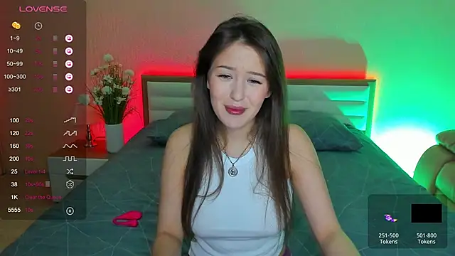 skinny sissss online show from March 14, 2025, 12:51 pm