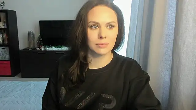 MollyCheiz online show from January 15, 2026, 10:42 am