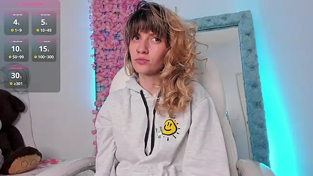 summer sweet  online show from January 14, 2025, 10:06 am