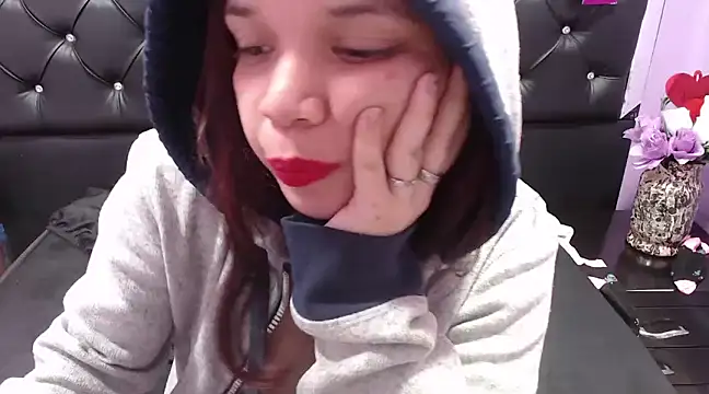 MelanyCarter18 online show from February 10, 2025, 10:40 pm