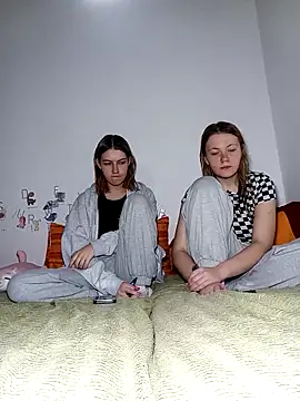 ella grays online show from March 8, 2026, 8:12 pm