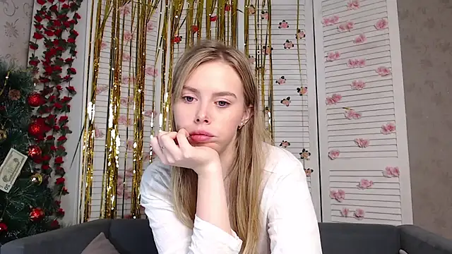 sofiaa here online show from December 17, 2025, 12:16 am