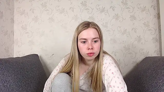 sofiaa here online show from March 23, 2026, 12:14 am