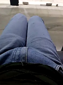 Snapshot of faaseel chatting on January 17, 2026, 8:41 am faaseel online show from January 17, 2026, 8:41 am