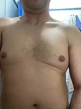 Tratto bianco002 online show from January 9, 2025, 3:12 pm