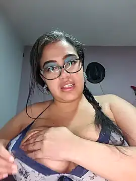 Snapshot of Katrina_The_Kitty chatting on February 4, 2025, 7:51 am Katrina The Kitty online show from February 4, 2025, 7:51 am