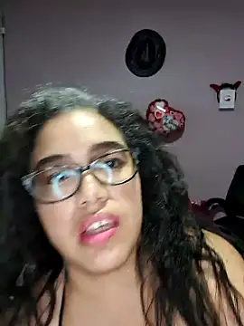 Snapshot of Katrina_The_Kitty chatting on February 10, 2025, 7:38 pm Katrina The Kitty online show from February 10, 2025, 7:38 pm
