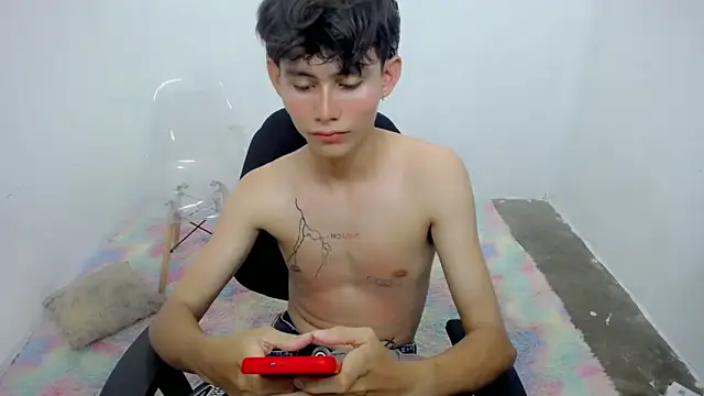 tanjiro cute online show from March 11, 2025, 3:16 am