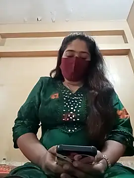 Magical Girl- online show from January 27, 2025, 6:52 am