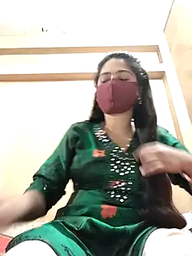 Magical Girl- online show from March 12, 2025, 9:12 am