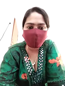 Magical Girl- online show from February 5, 2026, 6:18 am