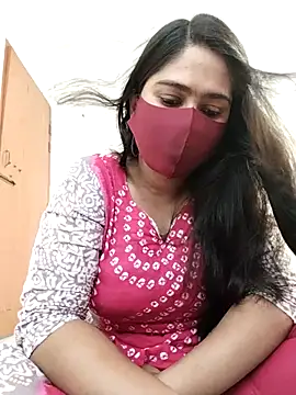 Magical Girl- online show from April 12, 2026, 4:17 am