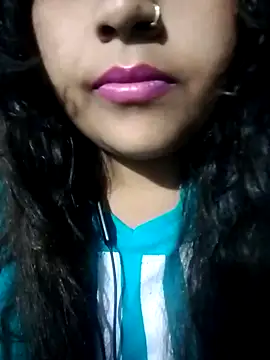 Snapshot of Love-Veronica chatting on February 10, 2026, 9:35 am Love-Veronica online show from February 10, 2026, 9:35 am