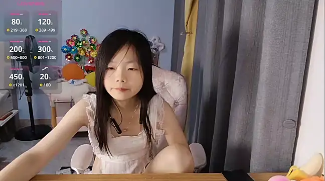 Lena-yyds online show from March 14, 2025, 1:35 pm