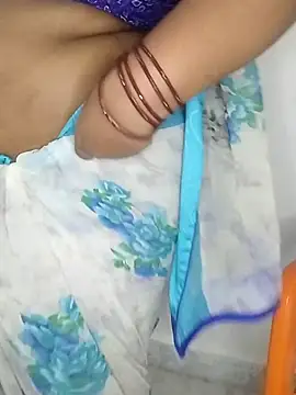Sexy Radhikaa online show from March 12, 2026, 4:51 am