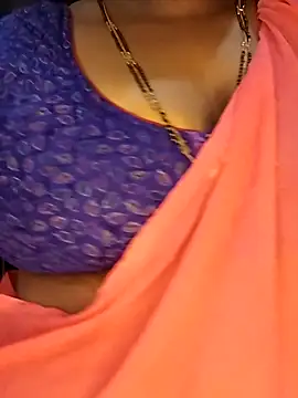 Sexy Radhikaa online show from March 28, 2026, 3:39 am