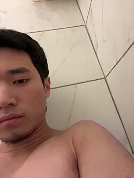 lilywithpuppy online show from March 18, 2026, 10:57 pm