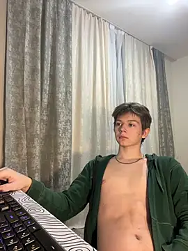 W N G S online show from December 12, 2024, 10:42 pm