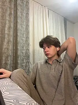 W N G S online show from March 2, 2025, 2:19 am