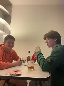 W N G S online show from March 12, 2025, 7:38 pm