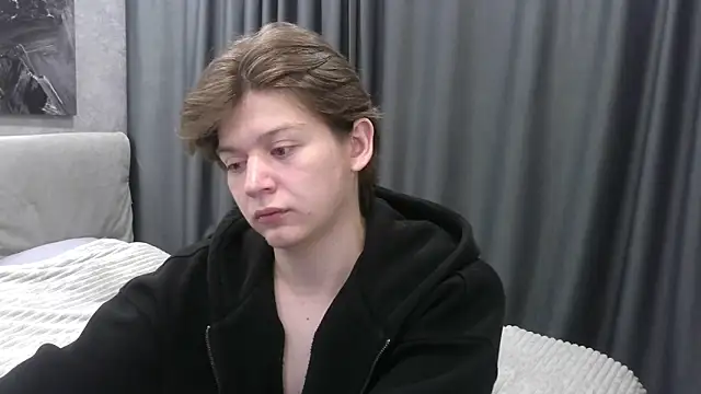 W N G S online show from October 17, 2025, 10:34 pm