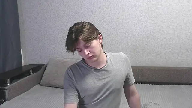 W N G S online show from November 3, 2025, 9:05 pm