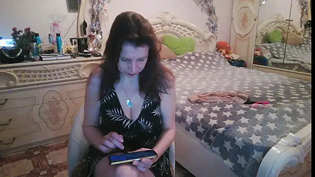 Debra Phoenix online show from March 26, 2026, 9:53 pm