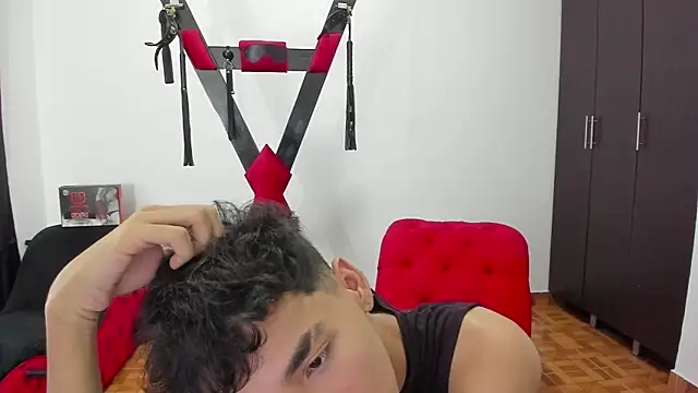 Harry LatinBoy online show from January 8, 2025, 1:42 am