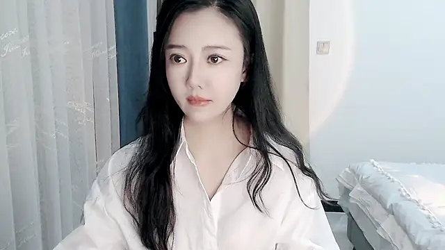 zoe-keke online show from February 11, 2025, 10:48 am