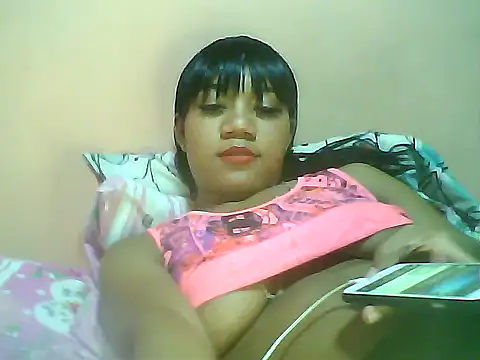 Snapshot of Fariana01 chatting on December 5, 2024, 5:26 am Fariana01 online show from December 5, 2024, 5:26 am