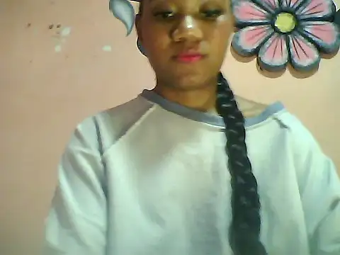 Snapshot of Fariana01 chatting on February 10, 2025, 2:41 am Fariana01 online show from February 10, 2025, 2:41 am