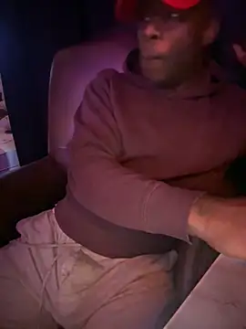 Bignc online show from November 11, 2025, 5:35 pm