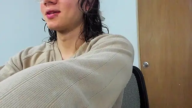 AngelBennet  online show from February 20, 2025, 3:12 am