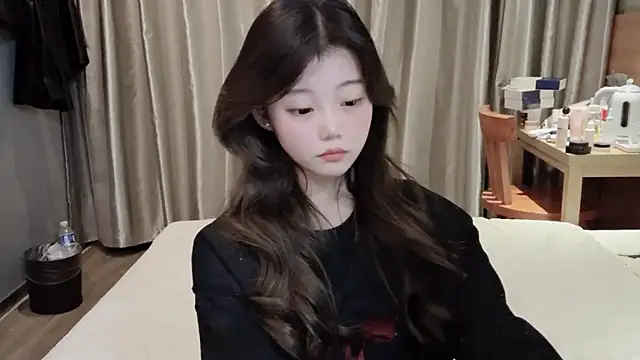 yangyang-1115 online show from February 25, 2025, 3:27 pm