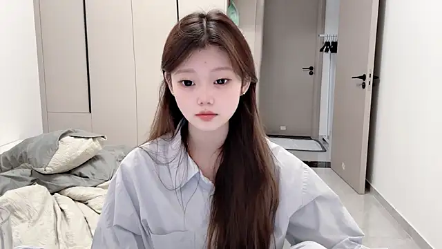 yangyang-1115 online show from September 22, 2025, 4:36 am