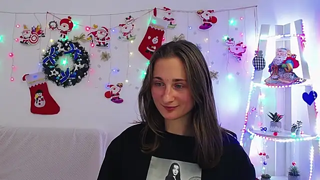 Snapshot of MichelLeee chatting on December 21, 2024, 3:20 pm MichelLeee online show from December 21, 2024, 3:20 pm