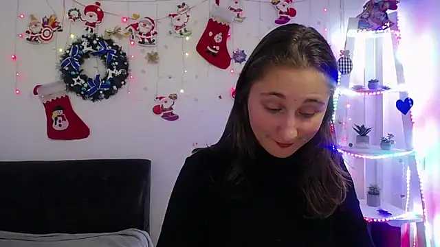 Snapshot of MichelLeee chatting on January 10, 2025, 3:06 pm MichelLeee online show from January 10, 2025, 3:06 pm
