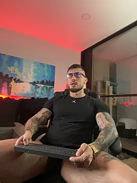 DimitriSullivan  online show from March 5, 2025, 1:31 am