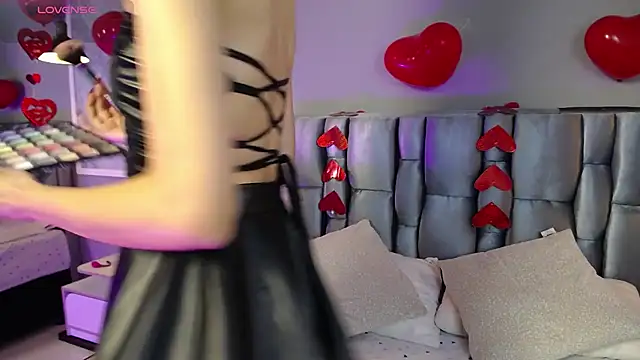 Ameliewitte mjs online show from February 21, 2025, 7:43 pm