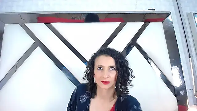 AriannaRussell  online show from March 4, 2025, 10:27 pm