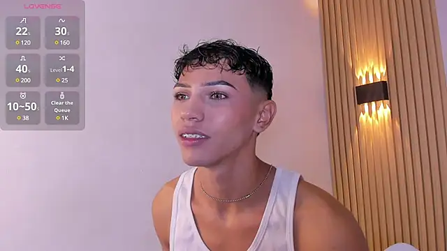 Snapshot of im_sebaslopez chatting on February 6, 2025, 1:05 am im sebaslopez online show from February 6, 2025, 1:05 am