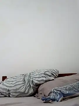 ivanitaa23 online show from November 2, 2025, 11:18 pm