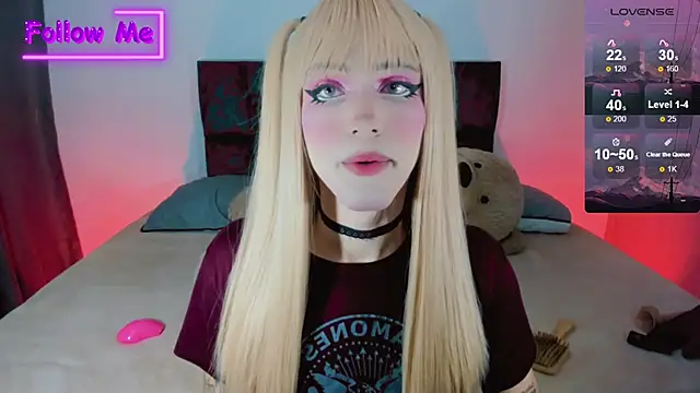 Snapshot of Kirmyy_ chatting on December 12, 2024, 9:37 pm Kirmyy  online show from December 12, 2024, 9:37 pm