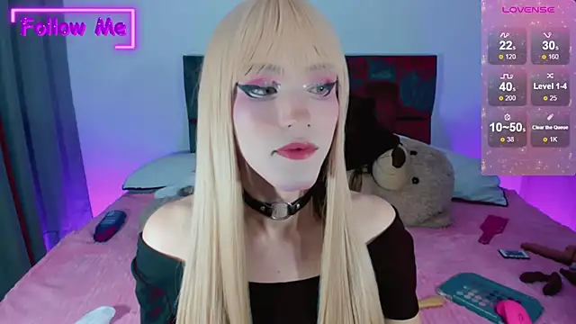 Snapshot of Kirmyy_ chatting on January 1, 2025, 7:41 am Kirmyy  online show from January 1, 2025, 7:41 am
