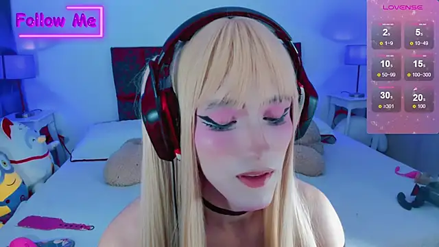 Snapshot of Kirmyy_ chatting on February 20, 2025, 1:36 am Kirmyy  online show from February 20, 2025, 1:36 am