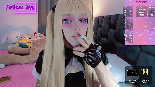 Snapshot of Kirmyy_ chatting on March 7, 2025, 11:38 pm Kirmyy  online show from March 7, 2025, 11:38 pm