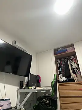 Pollitotex22cm online show from February 18, 2026, 4:14 pm