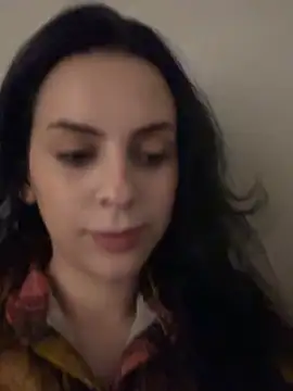 Morguisssz online show from May 23, 2026, 4:07 am